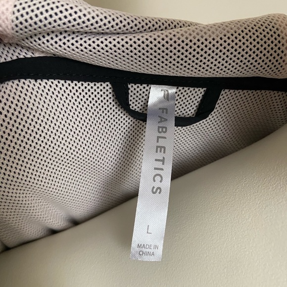 Fabletics Karen Layer Jacket Size Large - Picture 15 of 16